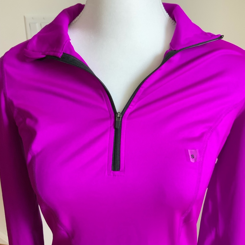 Express Core Quarter Zip Track Jacket - Picture 2 of 5